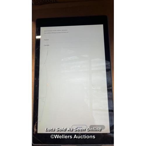 5481 - AMAZON FIRE 7 HD 10 / M2V3R5 / SCREEN DAMAGED / RESTORED TO FACTORY DEFAULTS