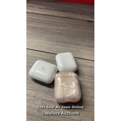 5514 - X3 APPLE AIRPODS CHARGER CASES: A1602 ( ONLY CHARGER CASES )  - BLUETOOTH CONNECTION NOT TESTED