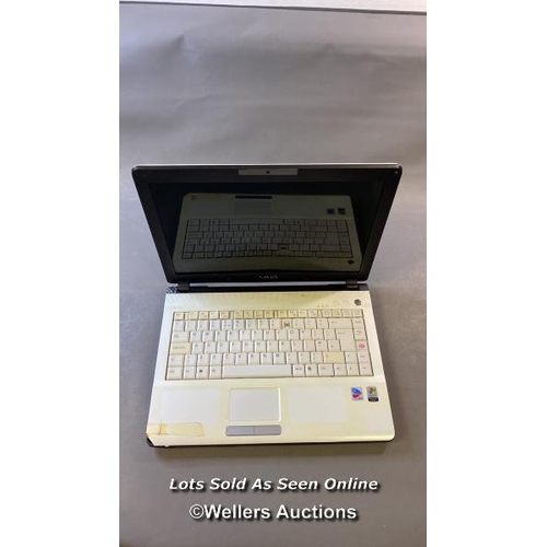 9503 - SONY LAPTOP MODEL PCG-7Q1M / 16GB RAM / HD REMOVED / INTEL CELERON PROCESSOR / ST: C10103MR - CHASSI... 