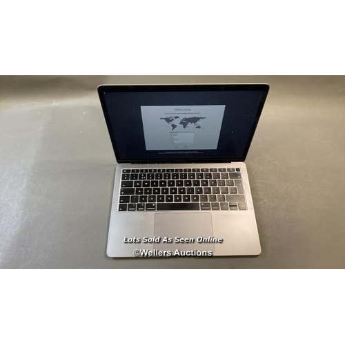 9532 - APPLE MACBOOK AIR 13