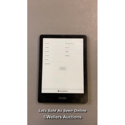 9568 - AMAZON KINDLE PAPERWHITE / 11TH GENERATION (2021) / M2L4EK / RESTORED TO FACTORY DEFAULTS