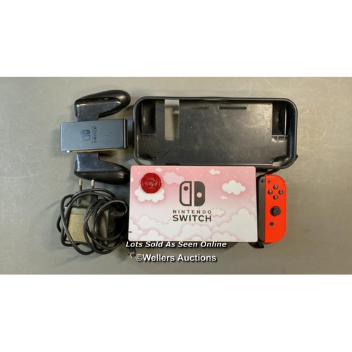 9577 - NINTENDO SWITCH MODEL HAC-001 / SN: XAJ10053665224 / RESTORED TO FACTORY DEFAULTS / INCL. NINTENDO D... 