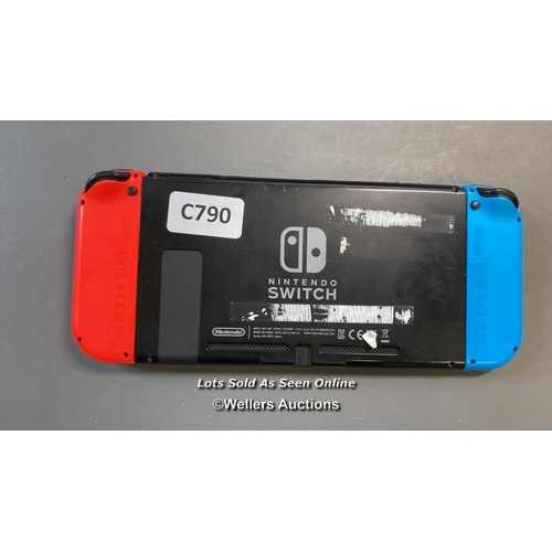 9580 - NINTENDO SWITCH MODEL HAC-001 / SN: XAJ40053545998 / RESTORED TO FACTORY DEFAULTS INCL. CHARGER