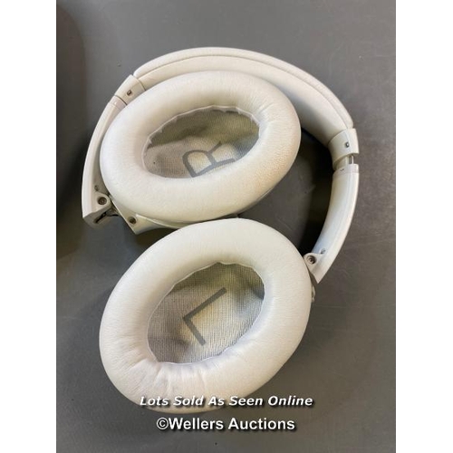 9687 - BOSE MODEL 437310 HEADPHONES INCL. CASE