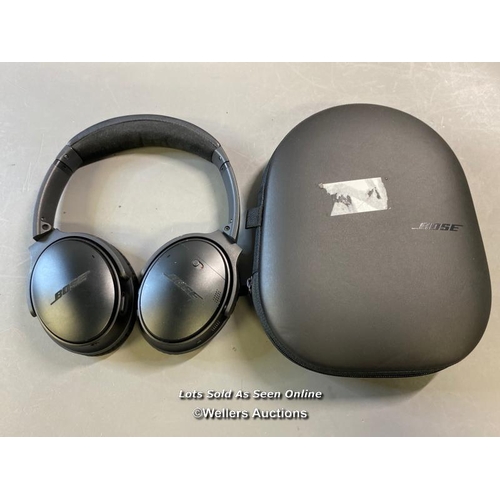 9715 - BOSE MODEL 425948 HEADPHONES INCL. CASE