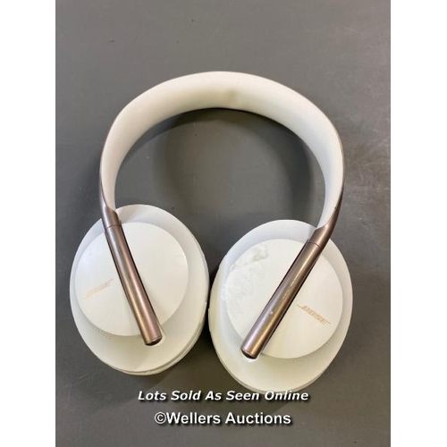 9719 - BOSE MODEL 423352 HEADPHONES