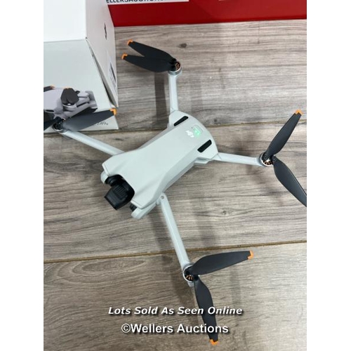 8004 - DJI MINI 3 WITH DJI REMOTE CONTROL AND 128GB SAMSUNG MICROSD CARD FOR ACTION SPORTS CAMERAS / POWERS... 