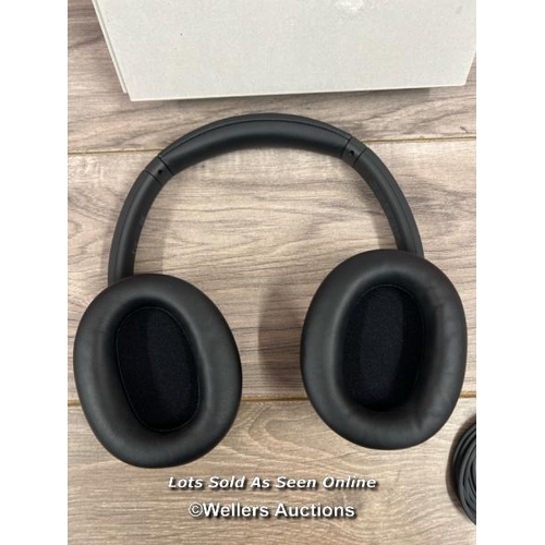 8046 - SONY WHCH720NB NOISE CANCELLING OVEREAR HEADPHONES / POWER UP, CONNECT TO BT, PLAY MUSIC, MINIMAL, I... 