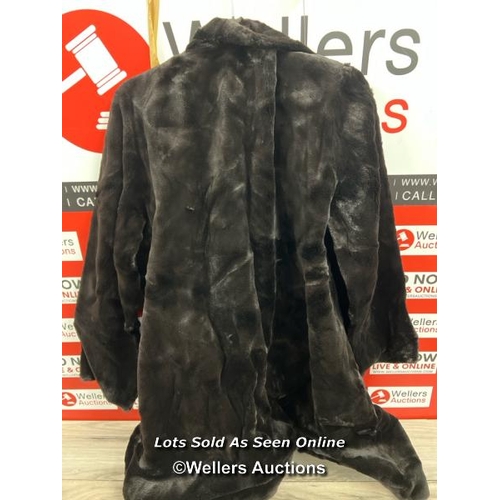 8059 - BLACK REAL PLUCKED AND SHEARED MINK FUR COAT REVERSIBLE TO LEATHER XL/ T18