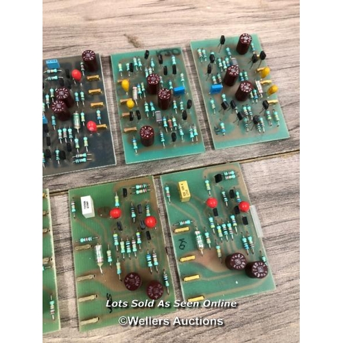 8146 - 9X NAIM NA322 BOARDS