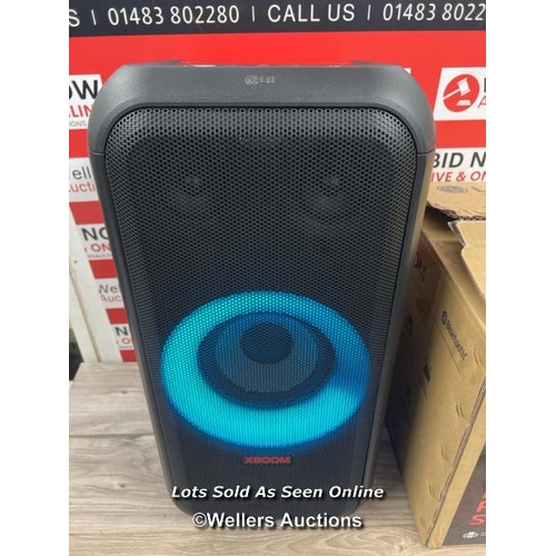 8198 - LG XL5S XBOOM WIRELESS SPEAKER / POWERS UP, CONNECTS TO BT, PLAYS MUSIC, APPEARS NEW OPEN BOX