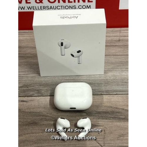 8221 - APPLE AIRPODS 3RD GEN WITH MAGSAFE CHARGING CASE (MME73ZM/A) / POWER UP, CONNECT TO BT, PLAY MUSIC, ... 