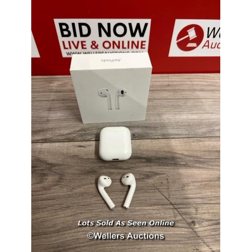 8222 - APPLE AIRPODS / 2ND GEN / WITH CHARGING CASE / MV7N2ZMA / POWER UP, CONNECT TO BT, PLAY MUSIC, SIGNS... 