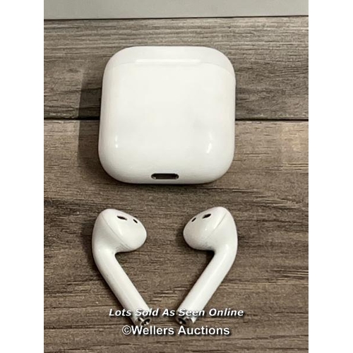 8228 - APPLE AIRPODS / 2ND GEN / WITH CHARGING CASE / MV7N2ZMA / POWER UP, CONNECT TO BT, ONLY PLAY MUSIC T... 