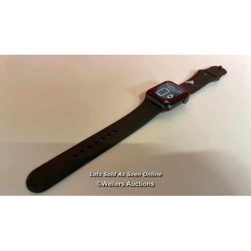 8236 - APPLE WATCH SERIES 6 / 40MM / WITH STRAP / WITHOUT CHARGER / POWERS UP / SERIAL NUMBER UNKNOWN / WIL... 