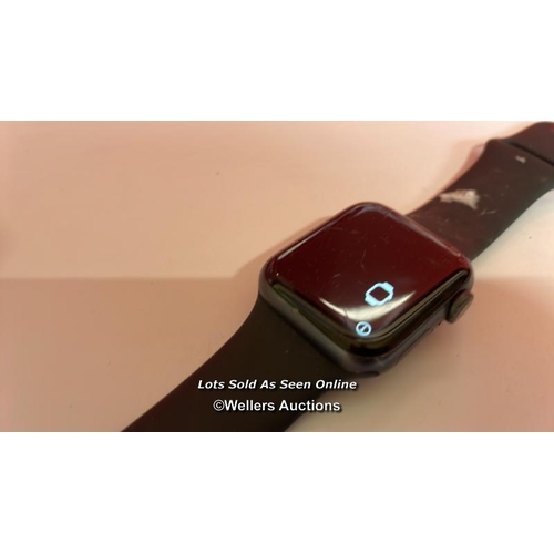 8236 - APPLE WATCH SERIES 6 / 40MM / WITH STRAP / WITHOUT CHARGER / POWERS UP / SERIAL NUMBER UNKNOWN / WIL... 