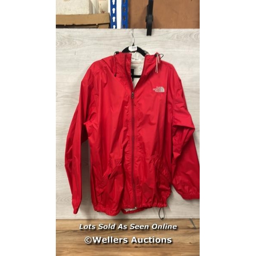 8366 - GENTS PREOWNED THE NORTH FACE RED JACKET - L