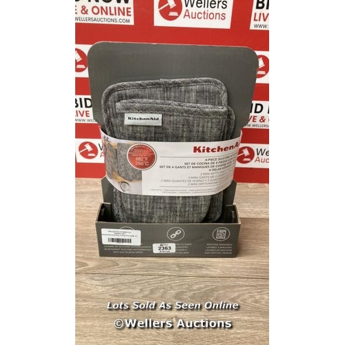 11 - KITCHENAID CHAMBRAY 4 PACK POT HOLDER AND MINI MITT SET IN BLACK / APPEARS NEW   / D14