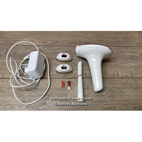 146 - PHILIPS LUMEA IPL HAIR REMOVAL WITH / NOT FULLY TESTED / POWERS UP / SIGNS OF USE / B3