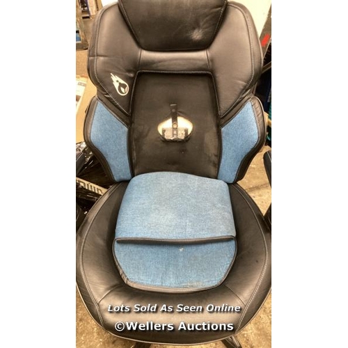 296 - **NO RESERVE** TRUE INNOVATIONS 3D INSIGHT GAMING CHAIR / USED CONDITION / GAS LIFT OPERATIONAL INSE... 