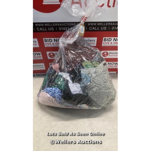 341 - BAG OF MIXED CLOTHING / ARA1