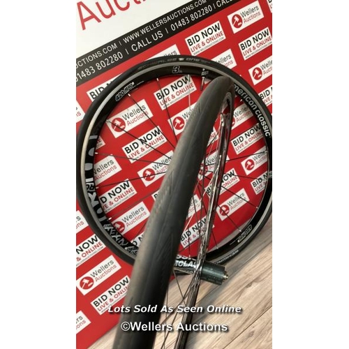 9530 - AMERICAN CLASSIC 420 AERO 3 700C WHEELSET. SHIMANO 11SPD. SCHWALBE 1 TYRES / T6