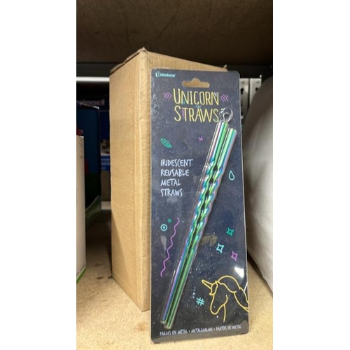 141 - UNICORN METAL STRAWS / NEW / C35