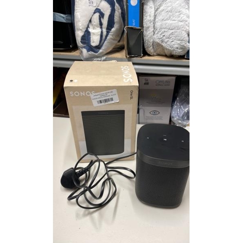 246 - SONOS ONE SL SPEAKER - BLACK / POWERS UP, MINIMAL, IF ANY, SIGNS OF USE, UNABLE TO CONNECT TO BT / C... 