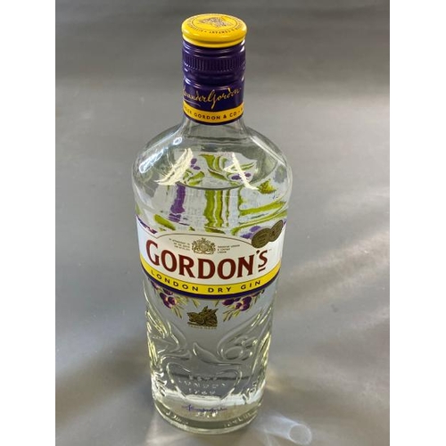 9537 - NEW GORDON'S GIN 37.5% VOL. 1L