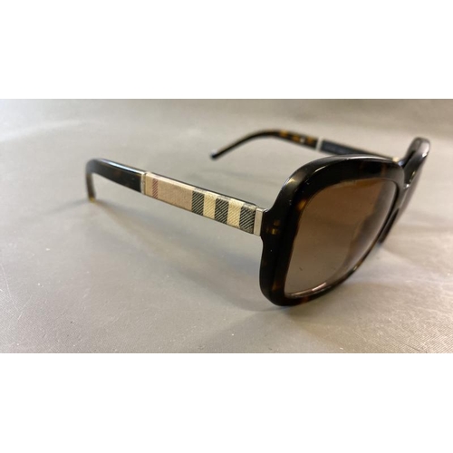 9564 - BURBERRY B4173 SUNGLASSES - SMALL SCRATCHES