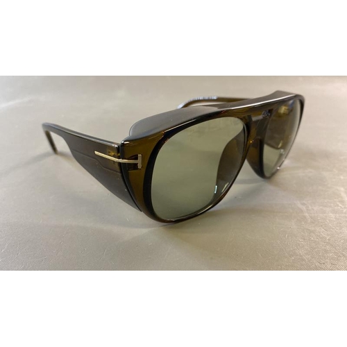 9607 - TOM FORD TF799 SUNGLASSES INCL. CASE