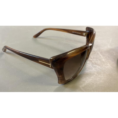 9612 - TOM FORD TF280 SUNGLASSES INCL. CASE