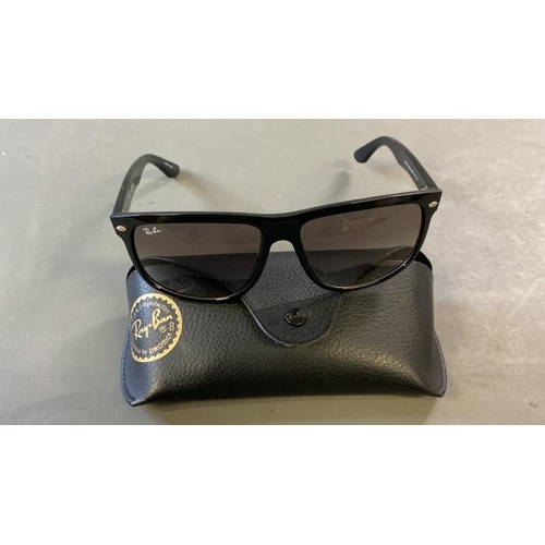 9614 - RAY-BAN RB4147 SUNGLASSES INCL. CASE