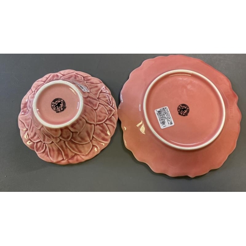 9648 - X1 BORDALLO PINHEIRO DESSERT PLATE AND X1 BORDALLO PINHEIRO BOWL