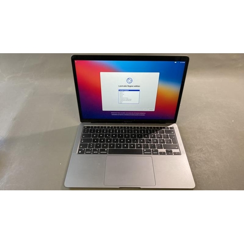 9661 - APPLE MACBOOK AIR 13