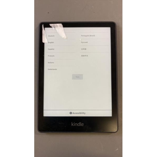 9698 - AMAZON KINDLE PAPERWHITE - 11TH GEN /  M2L3EK / RESTORED TO FACTORY DEFAULTS