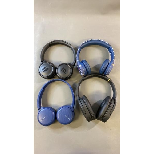 9727 - X4 HEADPHONES INCL. SONY, JBL AND GROOVE