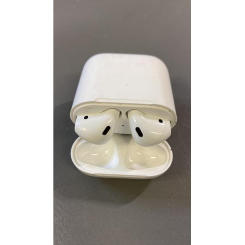 9753 - APPLE AIRPODS MODEL A1602 SN H24J41PCLX2Y - BLUETOOTH CONNECTION TESTED / D7