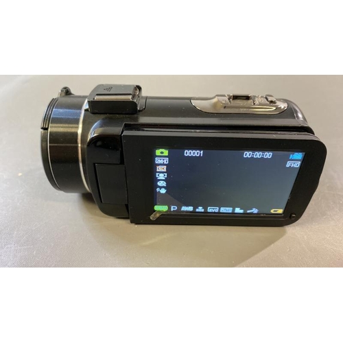 9844 - DIGITAL VIDEO CAMERA MODEL HDV-301STRM