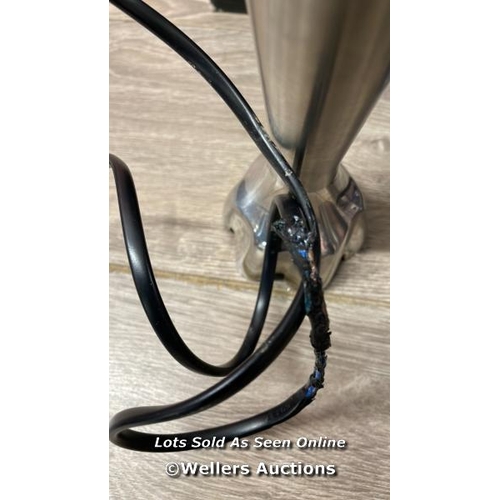 9104 - BRAUN MQ9138XI HAND BLENDER / NO POWER / SIGNS OF USE