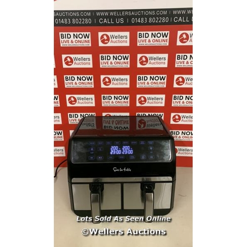 9118 - SUR LA TABLE AIR FRYER WITH X2 3.8L DRAWERS / POWERS UP, SOME SIGNS OF USE