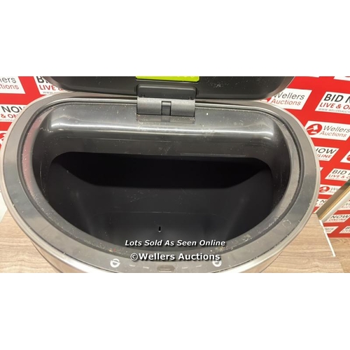 9151 - EKO STAINLESS STEEL SEMI-ROUND MOTION SENSOR BIN - 47L / SIGNS OF USE