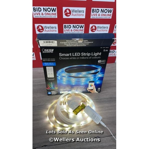 9152 - FEIT SMART LED STRIP LIGHT / POWERS UP, ONLY HALF A ROW OF LED LIGHTS, SIGNS OF USE