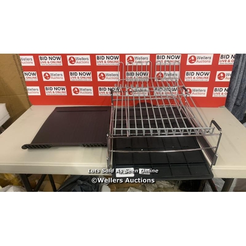 9196 - SABATIER EXPANDABLE DISHRACK / MINIMAL SIGNS OF USE