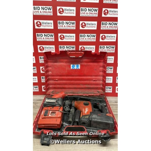 9458 - HILTI TE 7-A HAMMER DRILL WITH 2 BATTERIES AND A CHARGER / T52