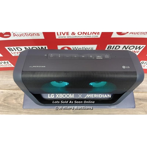 9463 - LG PN7 PORTABLE WIRELESS SPEAKER / POWERS UP / CONNECTS TO BLUETOOTH AND PLAYS MUSIC / MINIMAL SIGNS... 