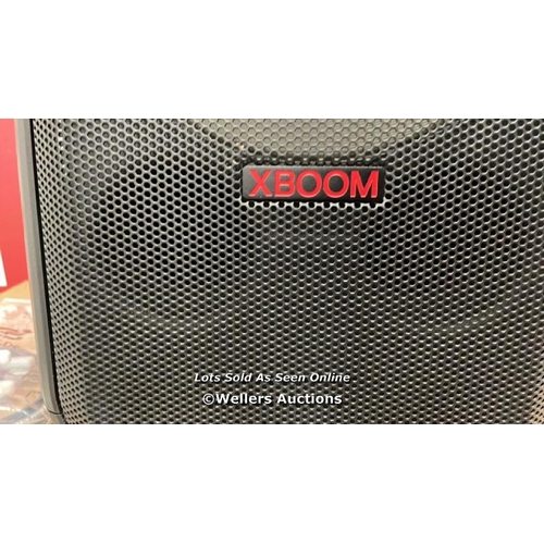 9464 - LG XL5S  XBOOM WIRELESS SPEAKER / POWERS UP / CONNECTS TO BLUETOOTH AND PLAYS MUSIC / SIGNS OF USE /... 