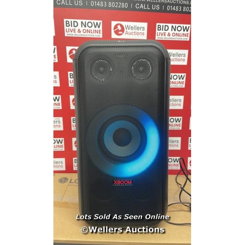 9474 - LG XL5S  XBOOM WIRELESS SPEAKER / POWERS UP / CONNECTS TO BLUETOOTH AND PLAYS MUSIC / MINIMAL SIGNS ... 