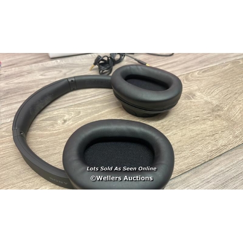 9483 - SONY WHCH720NB NOISE CANCELLING OVEREAR HEADPHONES / POWERS UP / CONNECTS TO BLUETOOTH AND PLAYS MUS... 