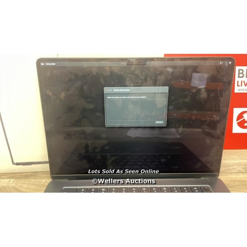 9485 - APPLE MACBOOK AIR 2023 / APPLE M2 CHIP / 8GB RAM / 256GB SSD / 15.3 INCH / MIDNIGHT / MQKW3B/A / POW... 